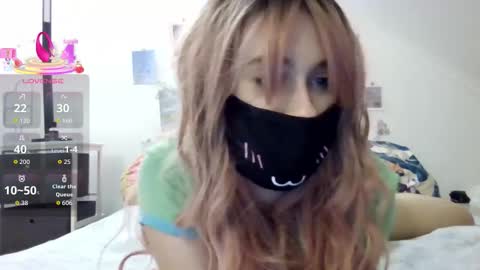 Kyra Wild online show from 09-21-25, 07:37