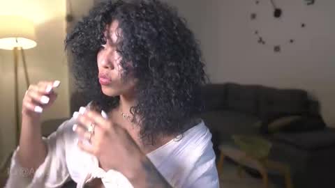 schedule 300 pm - 1100pm colombia time online show from 09-16-25, 11:50