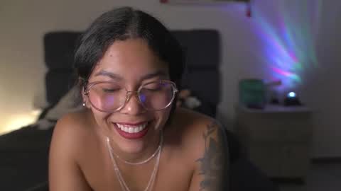 schedule 300 pm - 1100pm colombia time online show from 10-06-25, 11:13