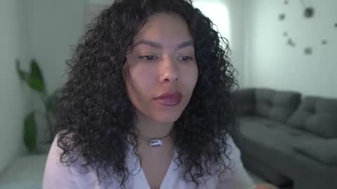 schedule 300 pm - 1100pm colombia time online show from 03-24-26, 02:00