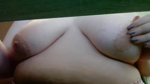 Snapshot of kyrradavis chatting on 10-17-25, 11:02 kyrradavis online show from 10-17-25, 11:02