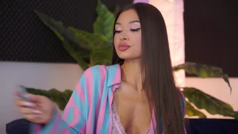 Snapshot of kyssaraplay chatting on 09-09-25, 06:07 Kyssa online show from 09-09-25, 06:07