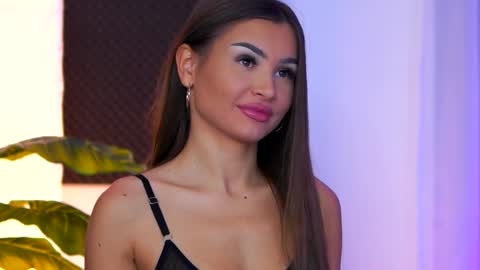 Snapshot of kyssaraplay chatting on 10-09-25, 08:07 Kyssa online show from 10-09-25, 08:07