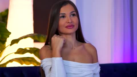 Snapshot of kyssaraplay chatting on 10-18-25, 07:03 Kyssa online show from 10-18-25, 07:03