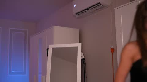 Kyssa online show from 03-16-26, 07:51