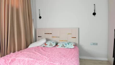 Ameli online show from 10-24-25, 02:52