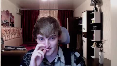 Snapshot of l1onkennedy chatting on 10-02-25, 07:43 l1onkennedy online show from 10-02-25, 07:43