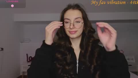 Margo  online show from 11-14-25, 09:24