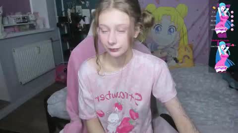 Sara online show from 10-02-25, 01:07