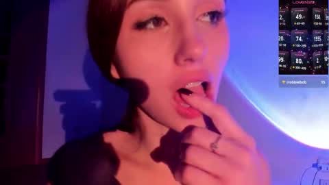 Snapshot of l1tww chatting on 01-10-25, 10:46 Malika online show from 01-10-25, 10:46