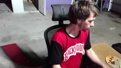 Snapshot of l1v1nth3dr3am chatting on 03-09-26, 05:22 l1v1nth3dr3am online show from 03-09-26, 05:22