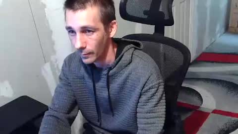 l1v1nth3dr3am online show from 05-01-26, 01:05