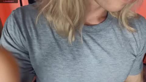 Snapshot of l_adonis_l chatting on 01-14-26, 08:20 Adonis online show from 01-14-26, 08:20