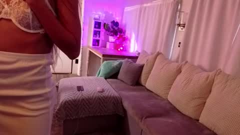  Giselle  online show from 01-18-26, 11:19