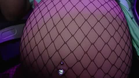 Snapshot of l_grace chatting on 03-10-26, 09:03 GRACE online show from 03-10-26, 09:03