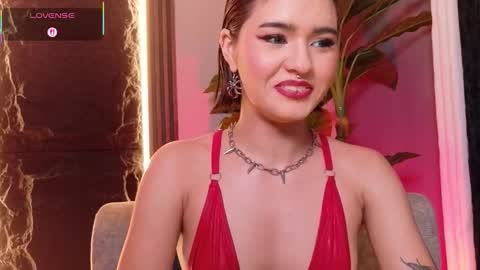 Snapshot of la_diabla_111_ chatting on 10-27-25, 07:29 Karime online show from 10-27-25, 07:29