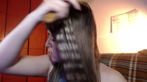 Snapshot of la_femme_fatale_ chatting on 10-10-25, 10:20 Hanna FREE ONLYFANS online show from 10-10-25, 10:20