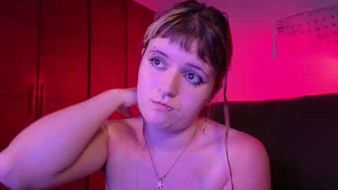 Hanna FREE ONLYFANS  online show from 11-27-25, 12:35