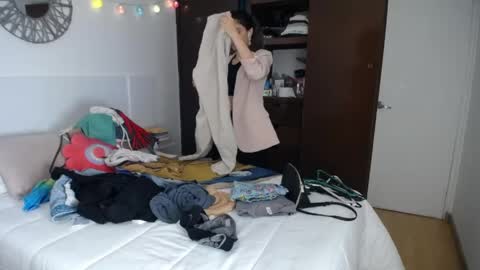 Snapshot of la_rola_ chatting on 05-05-26, 04:31 Catalina online show from 05-05-26, 04:31