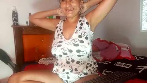 Snapshot of la_wuaifu1 chatting on 09-24-25, 09:18 la_wuaifu1 online show from 09-24-25, 09:18