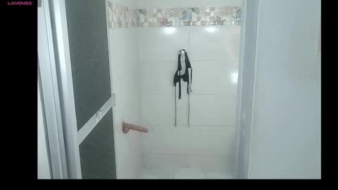 Snapshot of la_wuaifu1 chatting on 10-26-25, 07:31 la_wuaifu1 online show from 10-26-25, 07:31