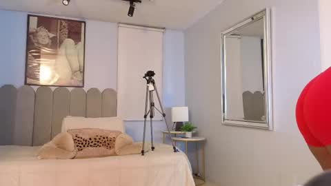 Cris  online show from 02-13-25, 11:17