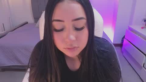 Snapshot of laara_croft chatting on 07-04-26, 08:26 L A R A online show from 07-04-26, 08:26