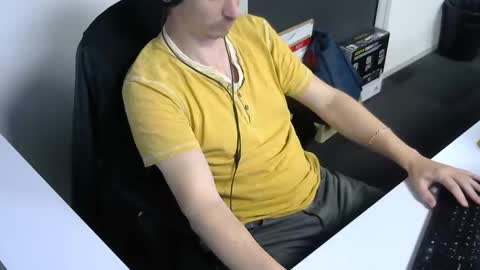 labelette007 online show from 01-08-25, 04:33