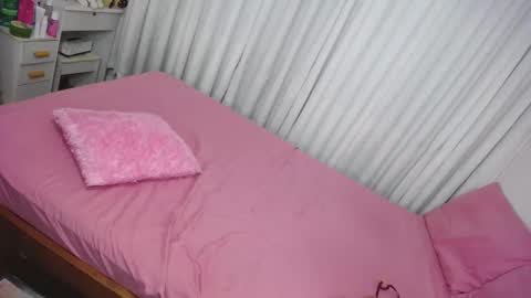 CARLA online show from 02-20-25, 02:18