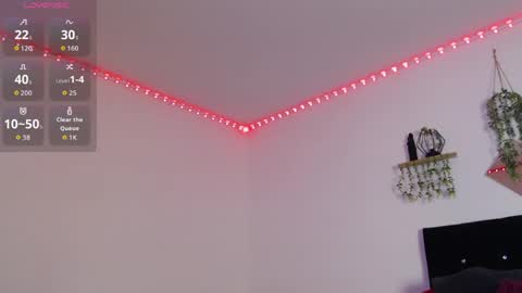 Snapshot of labrinthteasing chatting on 05-12-26, 12:30 labrinthteasing online show from 05-12-26, 12:30
