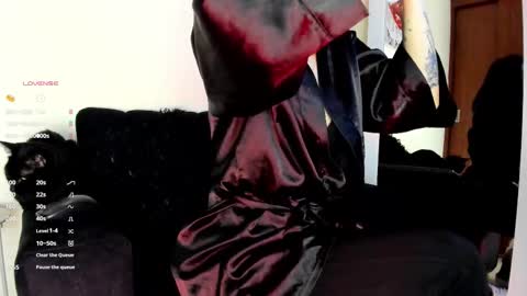 lace_victoria online show from 11-24-25, 01:16