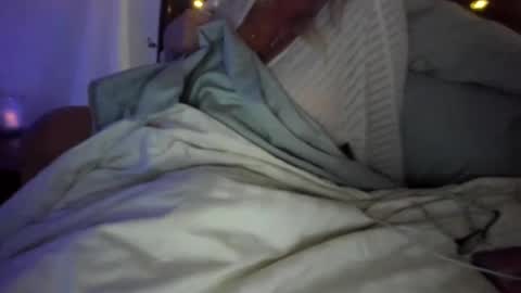 Snapshot of laceygrl chatting on 01-26-25, 05:45 Lacey online show from 01-26-25, 05:45