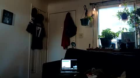 lacybell online show from 11-22-25, 08:08