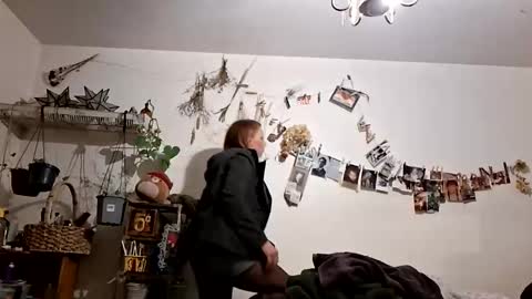 lacybell online show from 03-28-26, 09:20