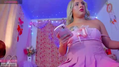 Laden And Juan online show from 12-04-25, 07:33