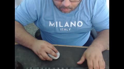 Snapshot of ladillado chatting on 11-04-25, 03:11 rob online show from 11-04-25, 03:11