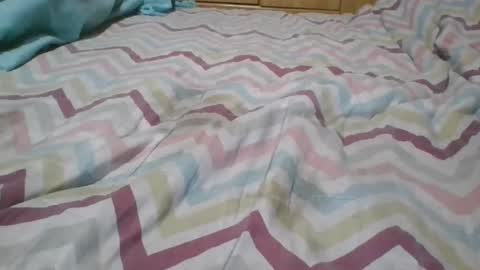 Snapshot of lady24x chatting on 04-10-26, 03:34 lady24x online show from 04-10-26, 03:34