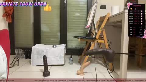 Snapshot of lady_anal chatting on 07-18-26, 06:28 GINETTA online show from 07-18-26, 06:28