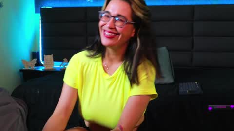 Kathie  Dicky    online show from 01-08-25, 01:11