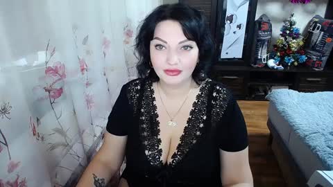 Snapshot of lady_boom_ chatting on 12-08-24, 10:19 lady_boom_ online show from 12-08-24, 10:19