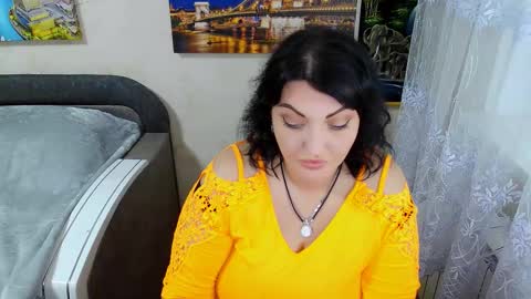 Snapshot of lady_boom_ chatting on 10-10-25, 02:49 lady_boom_ online show from 10-10-25, 02:49