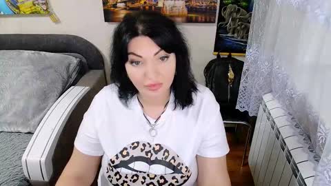 Snapshot of lady_boom_ chatting on 11-22-25, 05:12 lady_boom_ online show from 11-22-25, 05:12