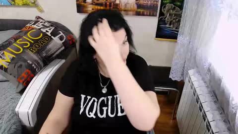 Snapshot of lady_boom_ chatting on 11-29-25, 01:25 lady_boom_ online show from 11-29-25, 01:25