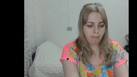 Snapshot of lady_cute_cat chatting on 01-16-25, 12:09 lady cute cat29 online show from 01-16-25, 12:09