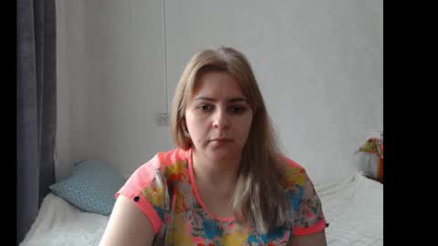 Snapshot of lady_cute_cat chatting on 01-24-25, 04:27 lady cute cat29 online show from 01-24-25, 04:27
