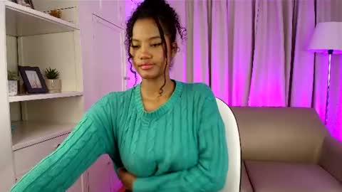 Karla - Instagram   lady karla1 online show from 06-11-26, 08:40