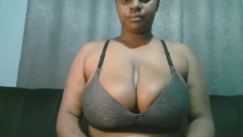 lady_dearra online show from 06-02-26, 01:51