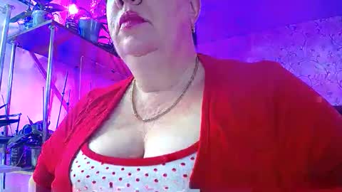 Lady Gloria online show from 10-12-25, 05:06