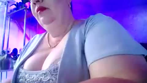 Lady Gloria online show from 07-03-26, 03:02