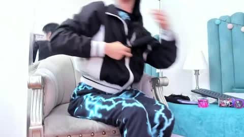 Lady godss online show from 01-09-25, 05:23